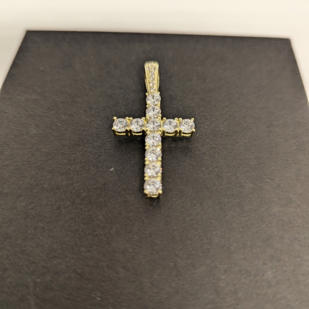 New Rhinestone Cross Pendant - Picture 6 of 10